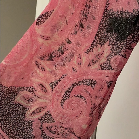 Black stretchy tunic paisley top - Picture 4 of 5